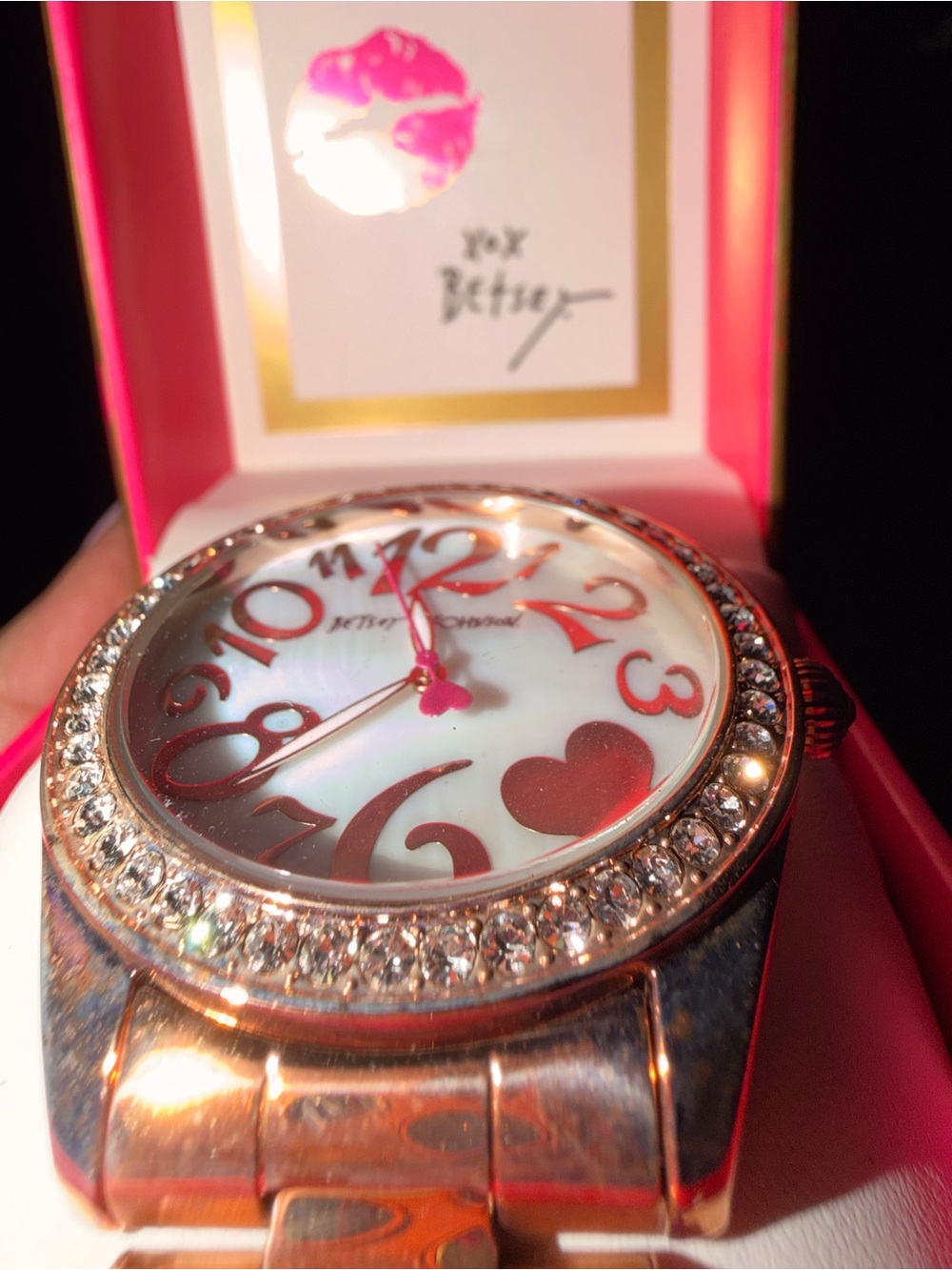 Rose gold Betsey Johnson watch ✨😍🌈✨ #queershoppe
